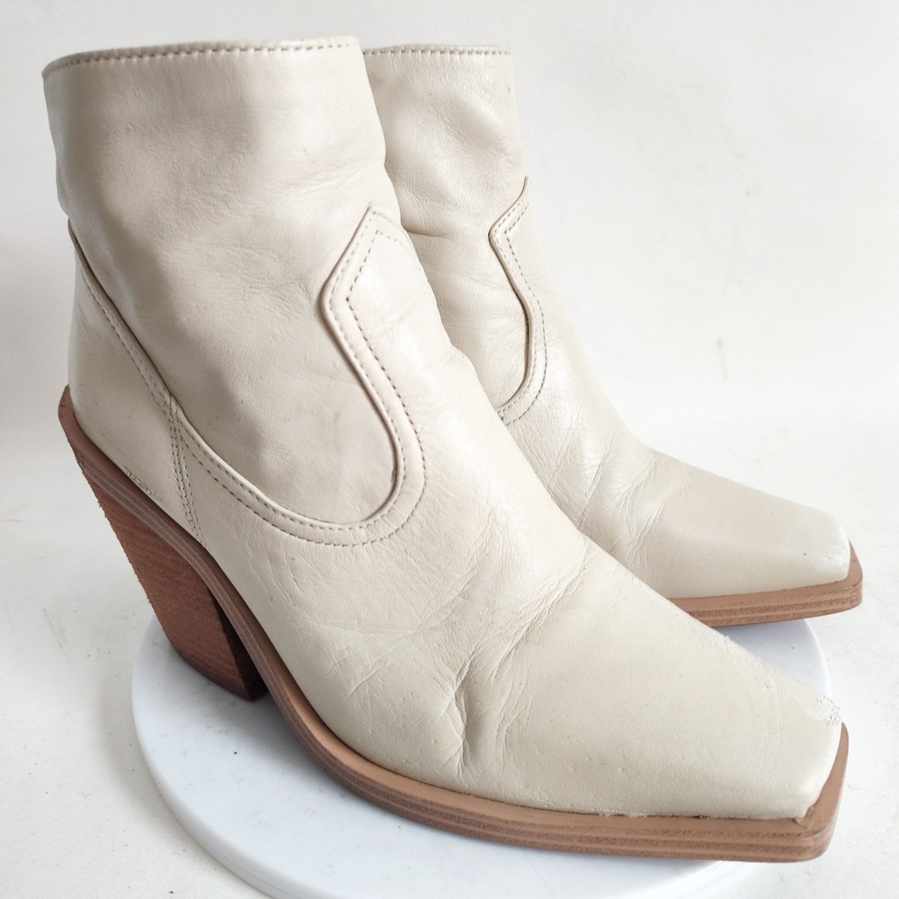Vince Camuto Ankle Boots 6.5 Cream Leather Square Toe Western Festival Boho Cute